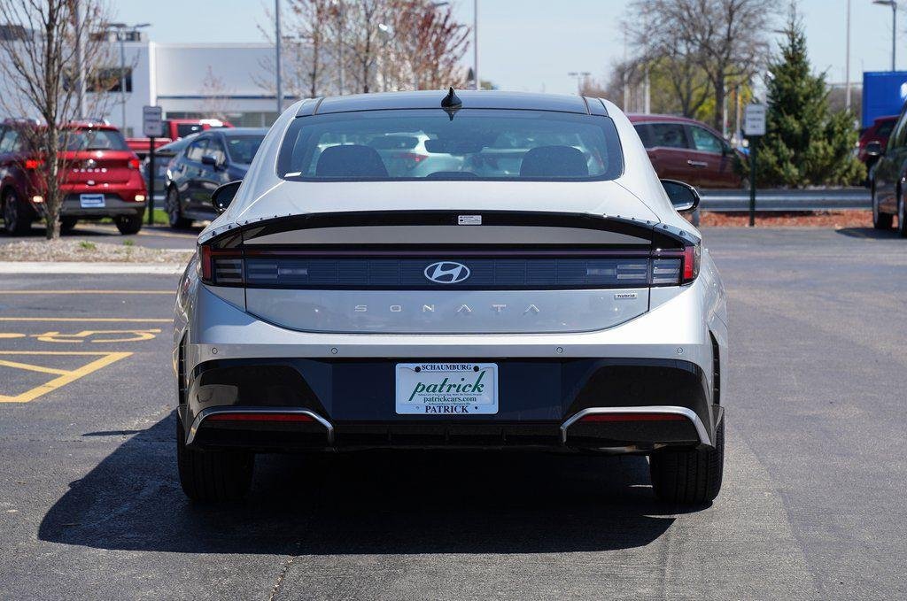 2025 Hyundai Sonata Hybrid Limited - Photo 6