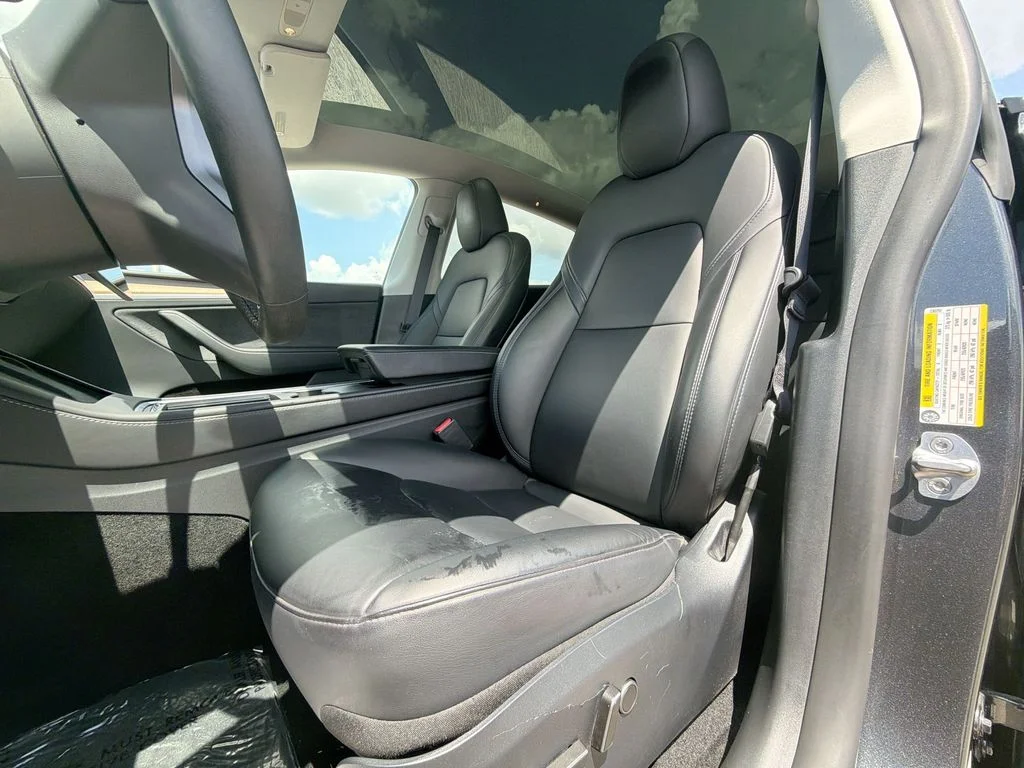 2024 Tesla Model Y Long Range - Photo 24