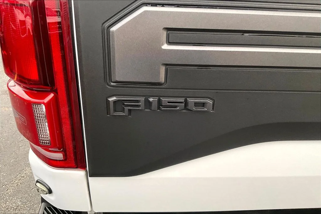 Certified Used 2019 Oxford White Ford Raptor image 31