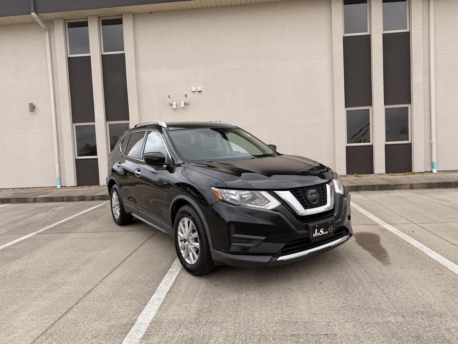 2020 Nissan Rogue SV