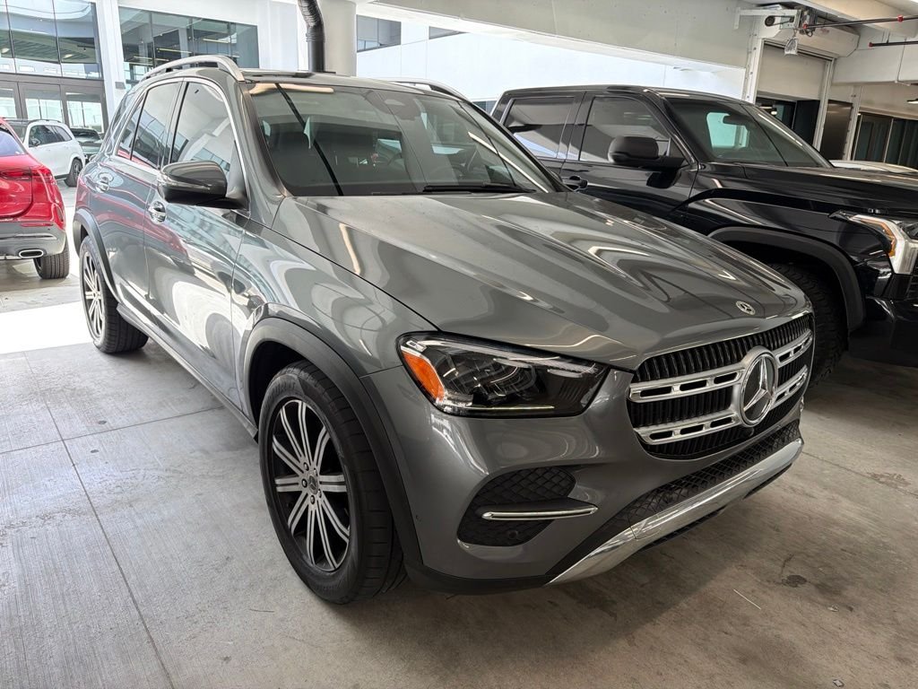 Certified Used 2025 Gray Mercedes-Benz GLE 450e image 1