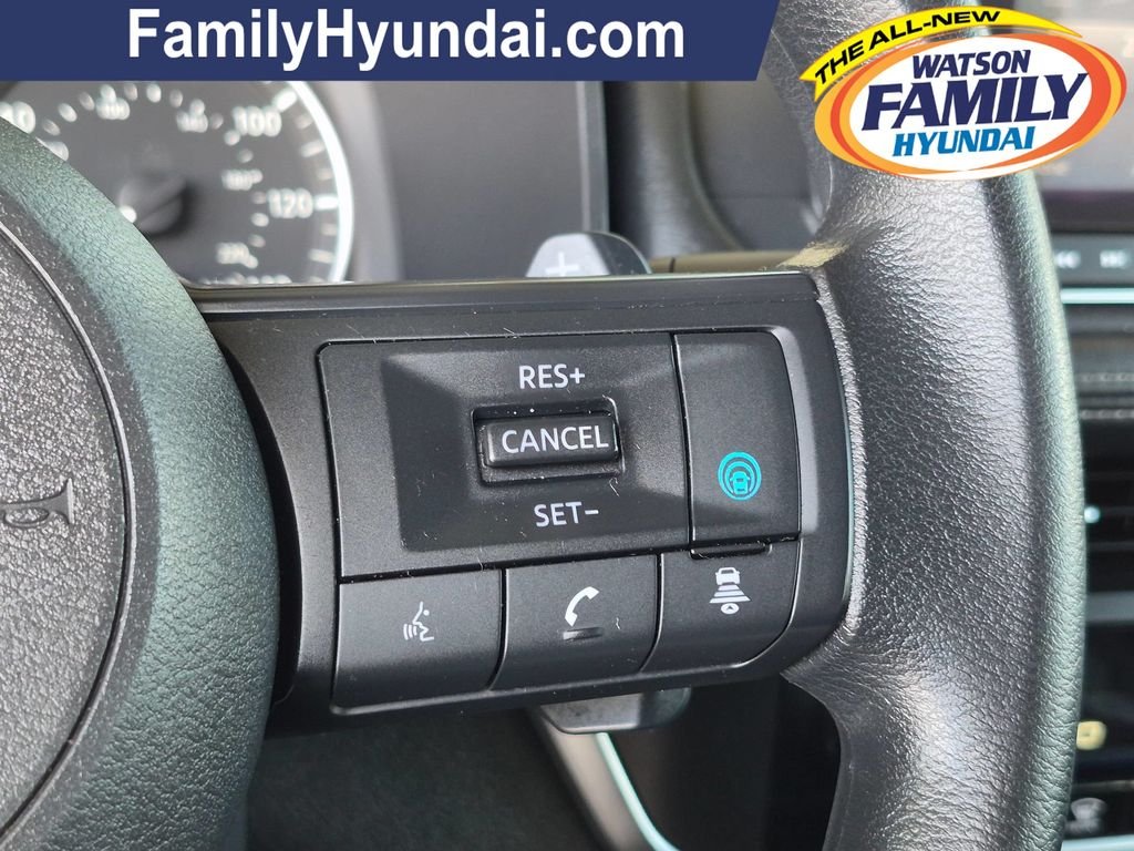 Used 2024 White Nissan SV image 16