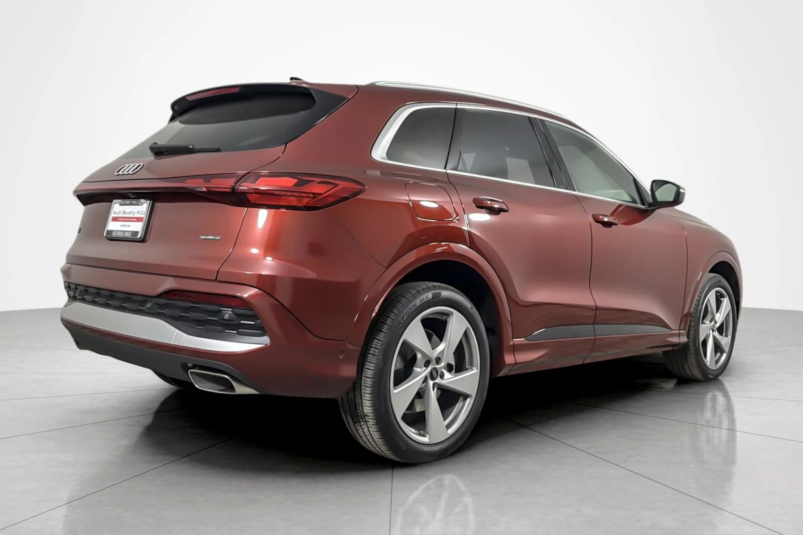 Used 2025 Grenadine Red Metallic Audi Prestige 2.0 TFSI quattro image 5