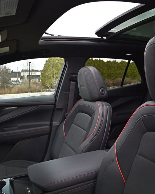 2025 Chevrolet Blazer EV RS - Photo 10