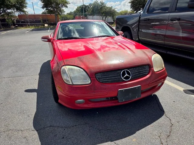 Used 2001  Mercedes-Benz SLK 230 image 4