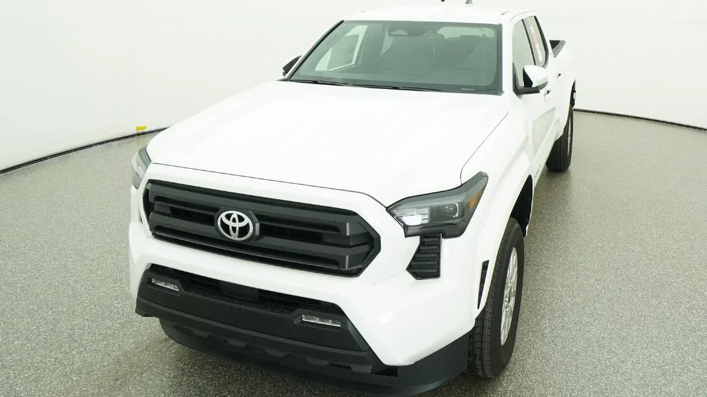 New 2026 Ice Cap Toyota SR5 image 21