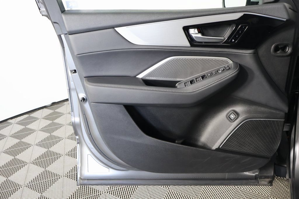 Certified Used 2023 Liquid Carbon Metallic Acura TECH image 29