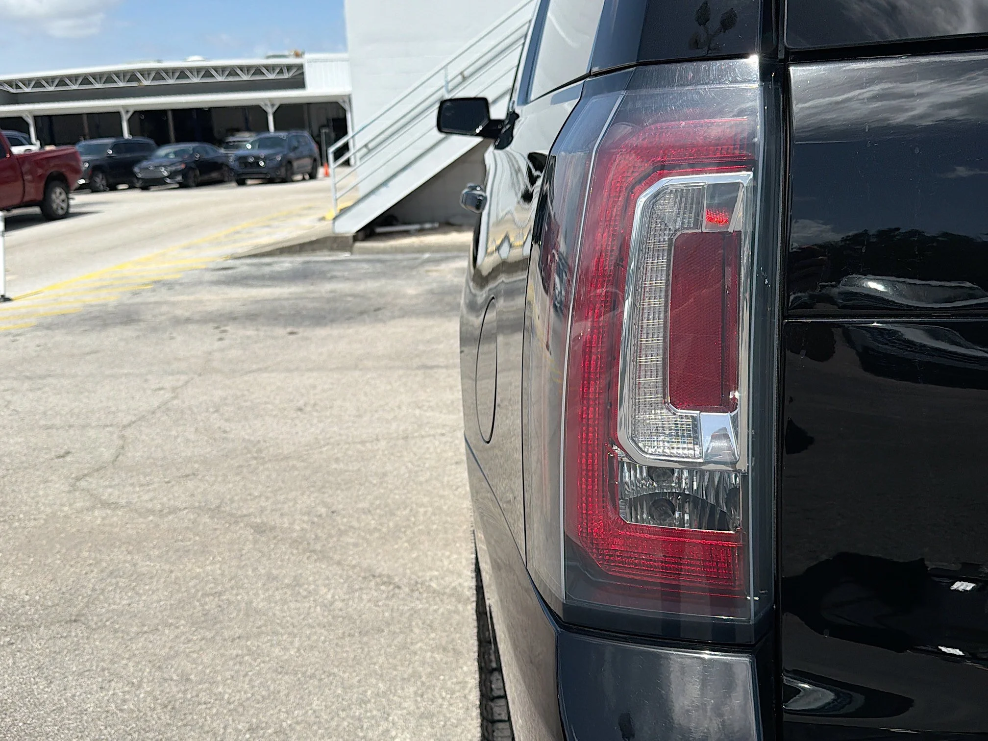 Used 2019 Onyx Black GMC SLT Standard Edition image 10