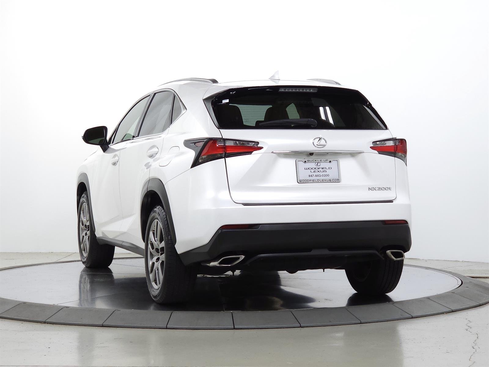 Used 2016 White Lexus PREMIUM image 5
