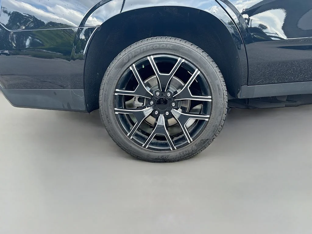 Used 2023 Black Chevrolet LT image 13