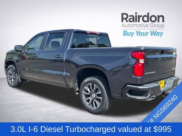 Used 2022 Dark Ash Metallic Chevrolet RST image 4