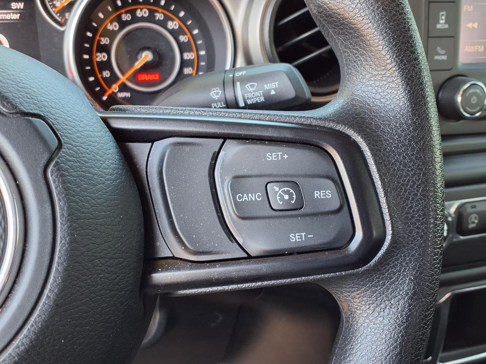 Used 2020 Granite Crystal Metallic Clearcoat Jeep Sport image 25