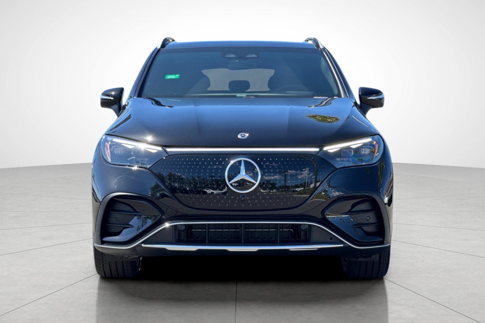 New 2027 Obsidian Black Metallic Mercedes-Benz 320+ SUV image 7