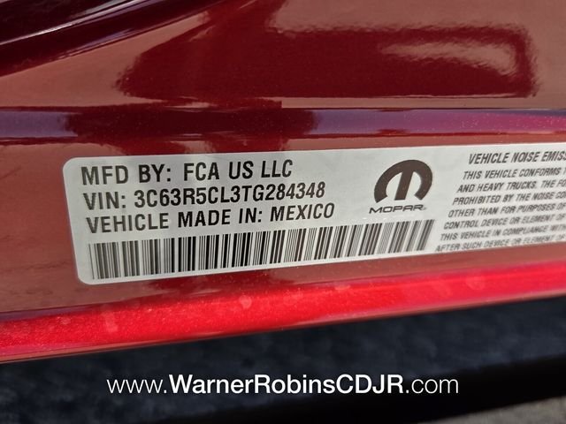 New 2026 Molten Red Pearl-Coat Exterior Paint RAM Tradesman image 19