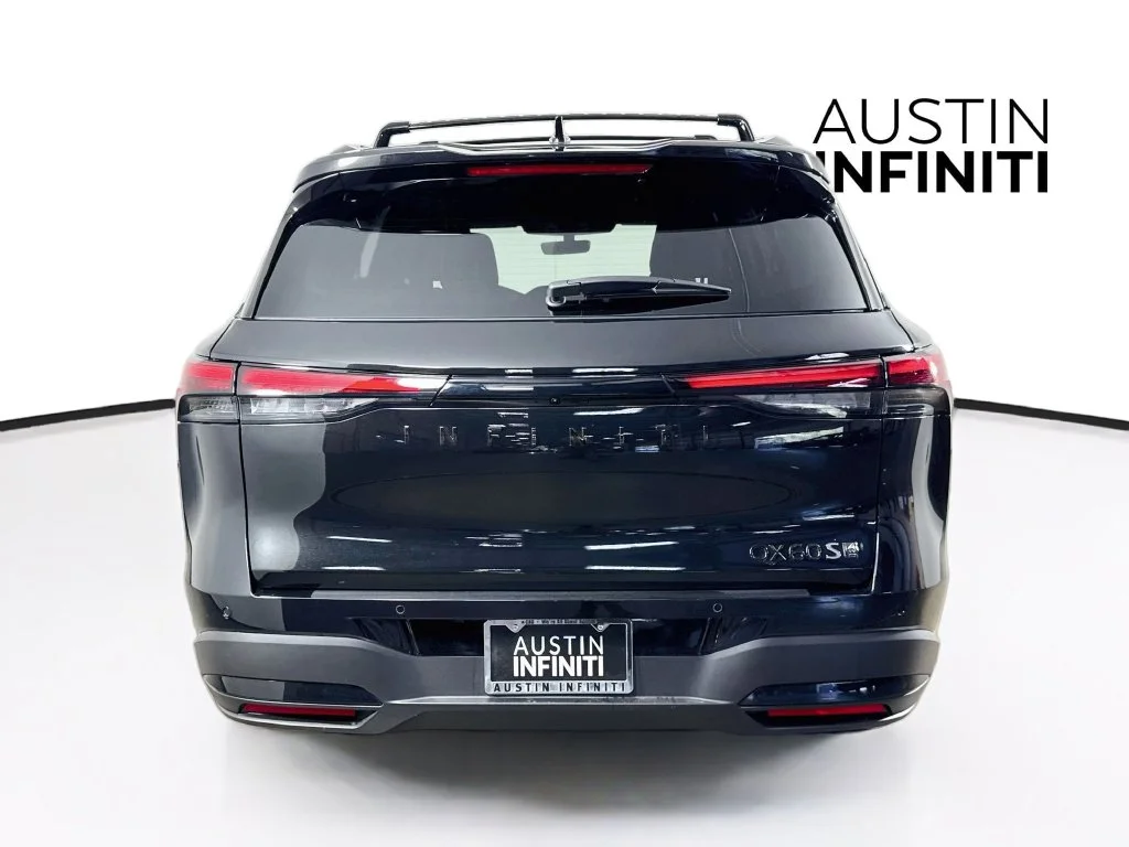 Certified Used 2027 Black INFINITI SPORT image 9