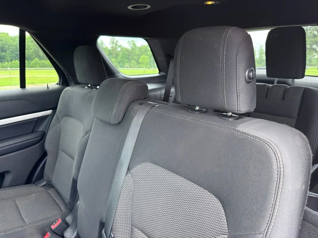 Used 2017 White Ford XLT image 25