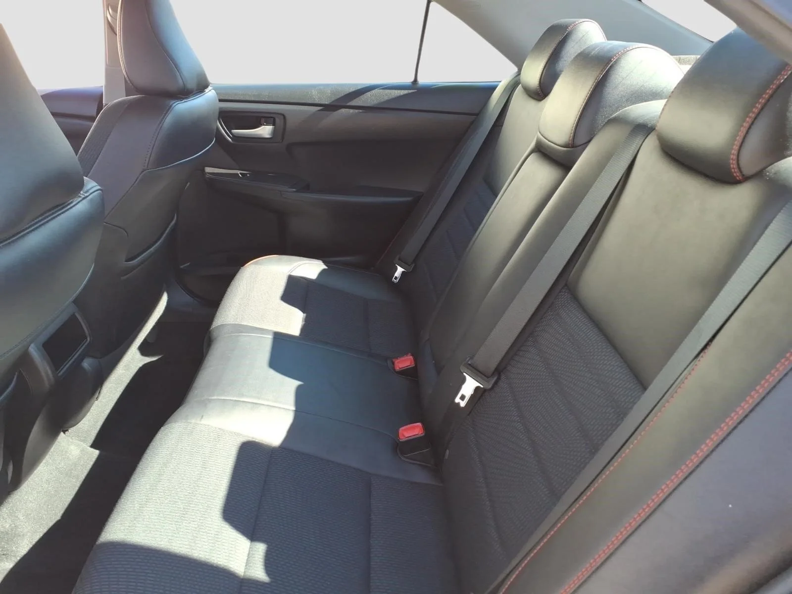 Used 2017 Super White 040 Toyota SE image 13
