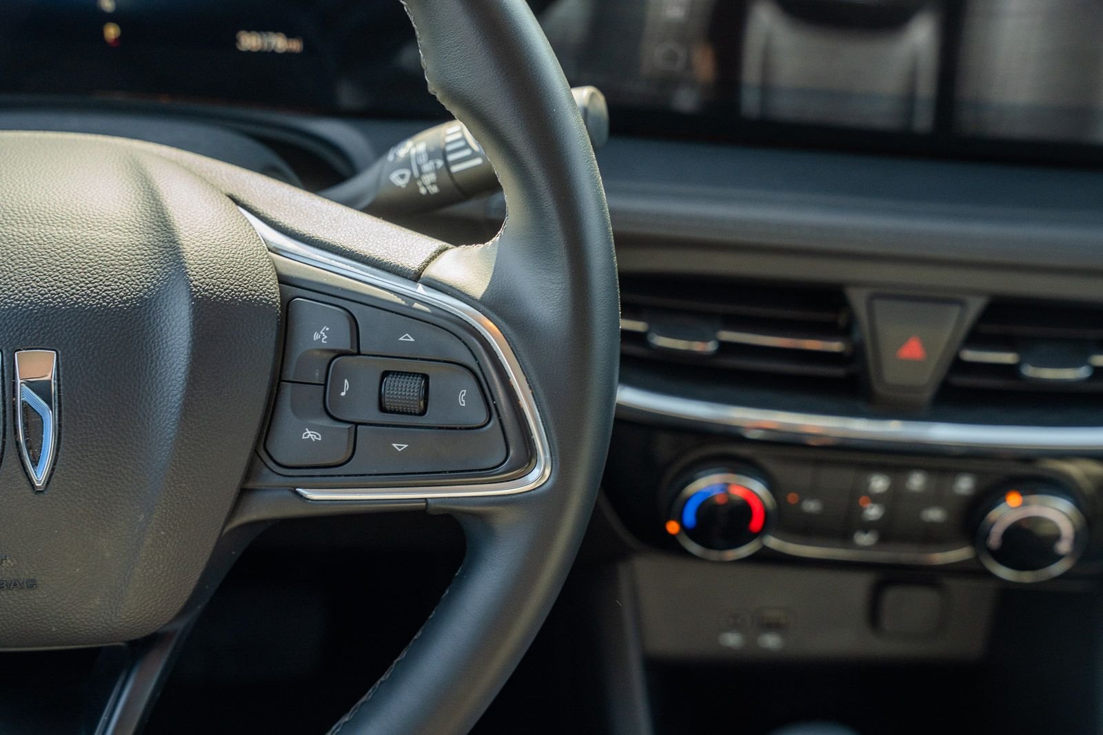 2024 Buick Encore GX Sport Touring - Photo 31