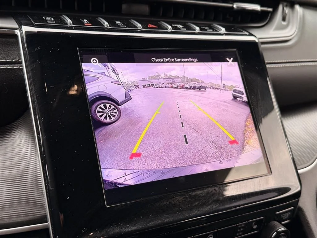 Used 2025 Black Jeep Altitude X image 28
