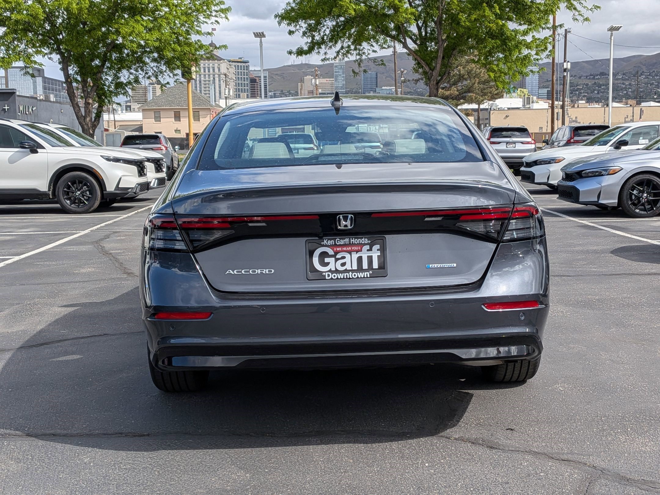 New 2026 Meteorite Gray Metallic Honda EX-L image 4