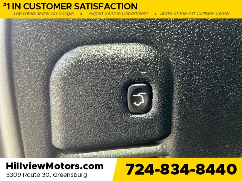 Used 2020 Velvet Jeep Limited image 27