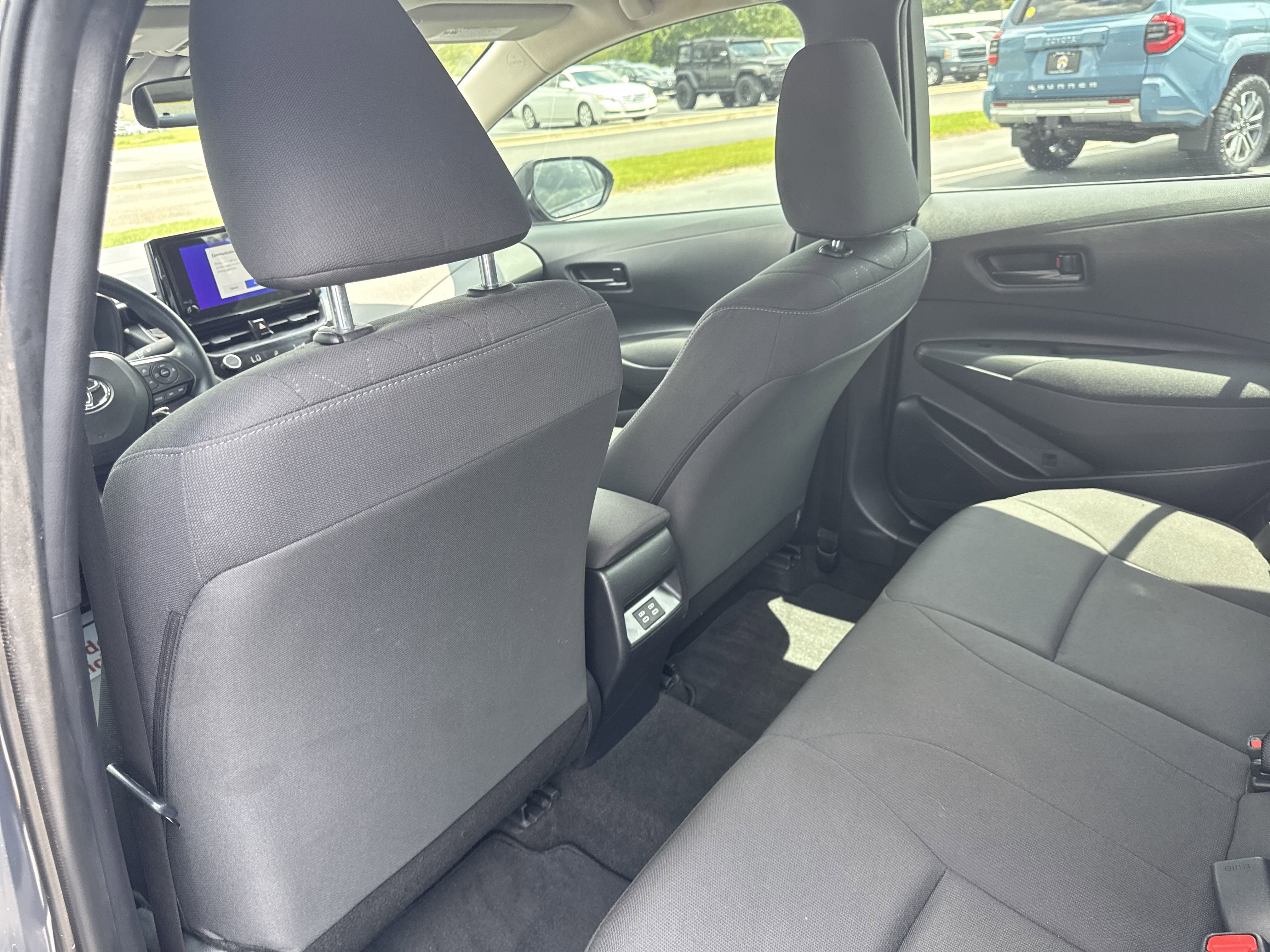 Used 2024  Toyota  image 25