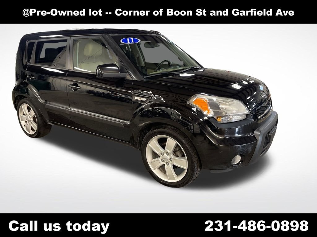 Used 2011 Gray Kia Exclaim image 8