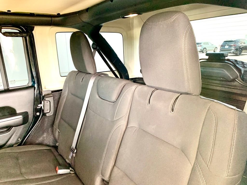 Used 2022 Black Jeep Unlimited Willys image 13