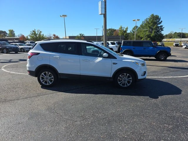 Used 2018 White Ford SE image 2
