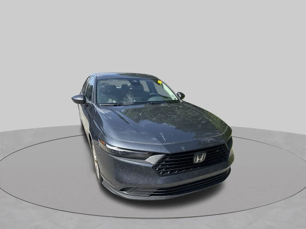 Used 2024  Honda LX image 1