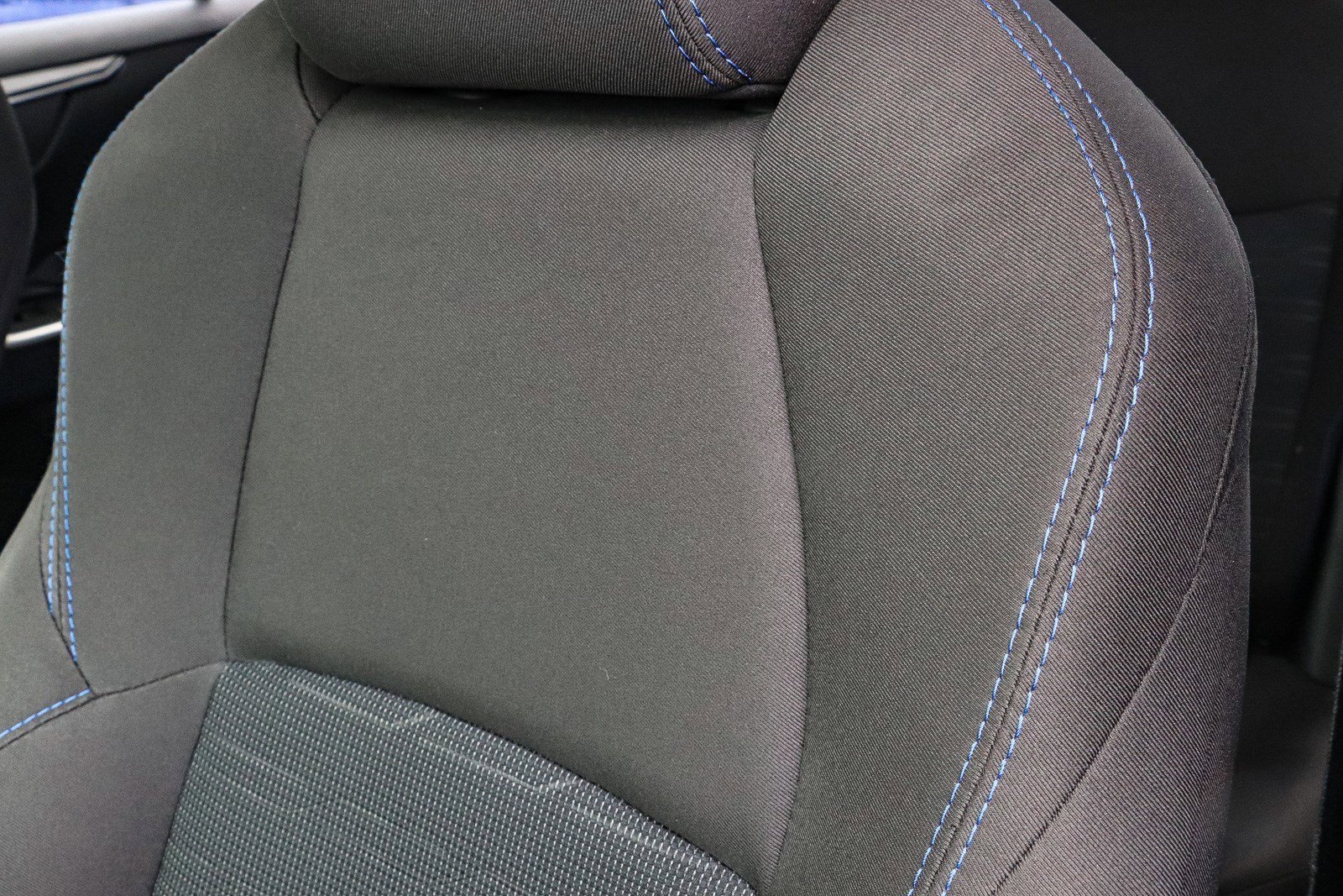 Used 2024 Wind Chill Pearl Toyota Hybrid SE image 24