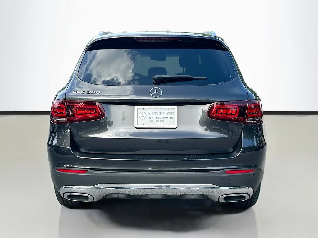 Certified Used 2022  Mercedes-Benz GLC 300 image 6