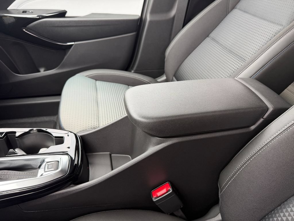 2026 Chevrolet Trax LT - Photo 21