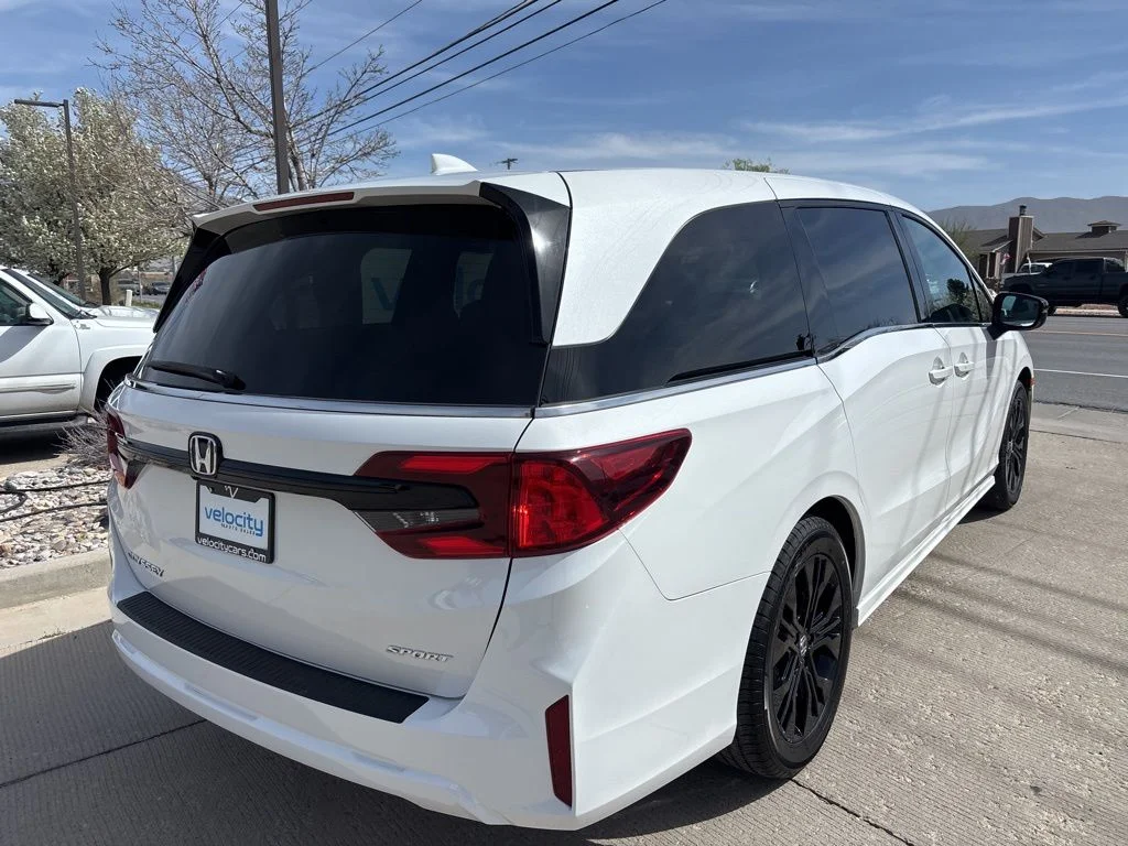 Used 2025 White Honda Sport-L image 5