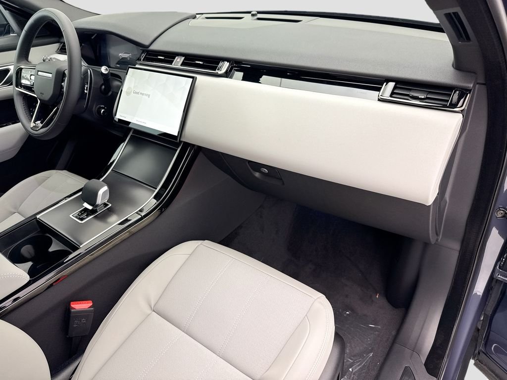 New 2026 Varesine Blue Land Rover Dynamic SE image 16