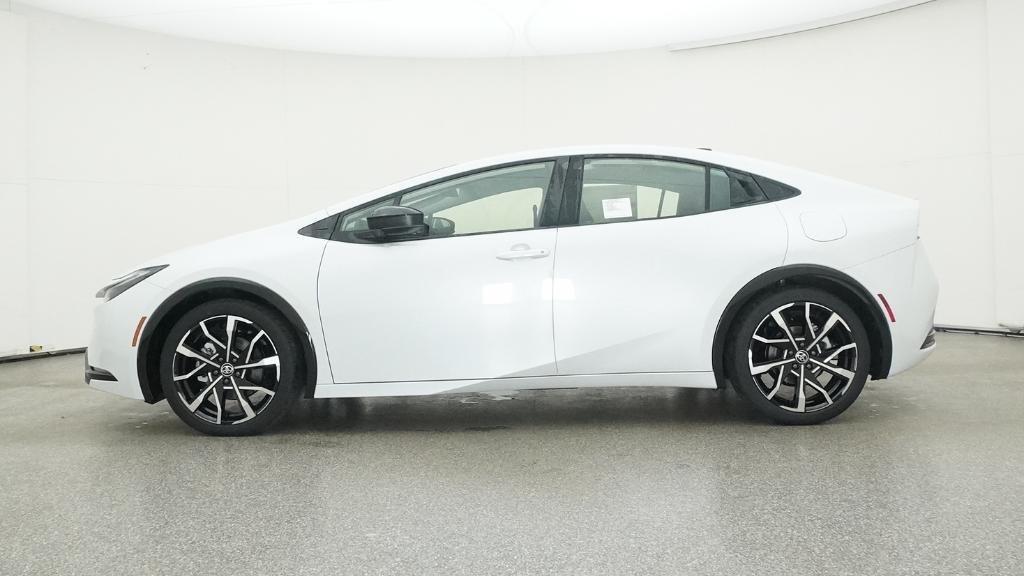 2026 Toyota Prius Plug-in Hybrid XSE - Photo 39