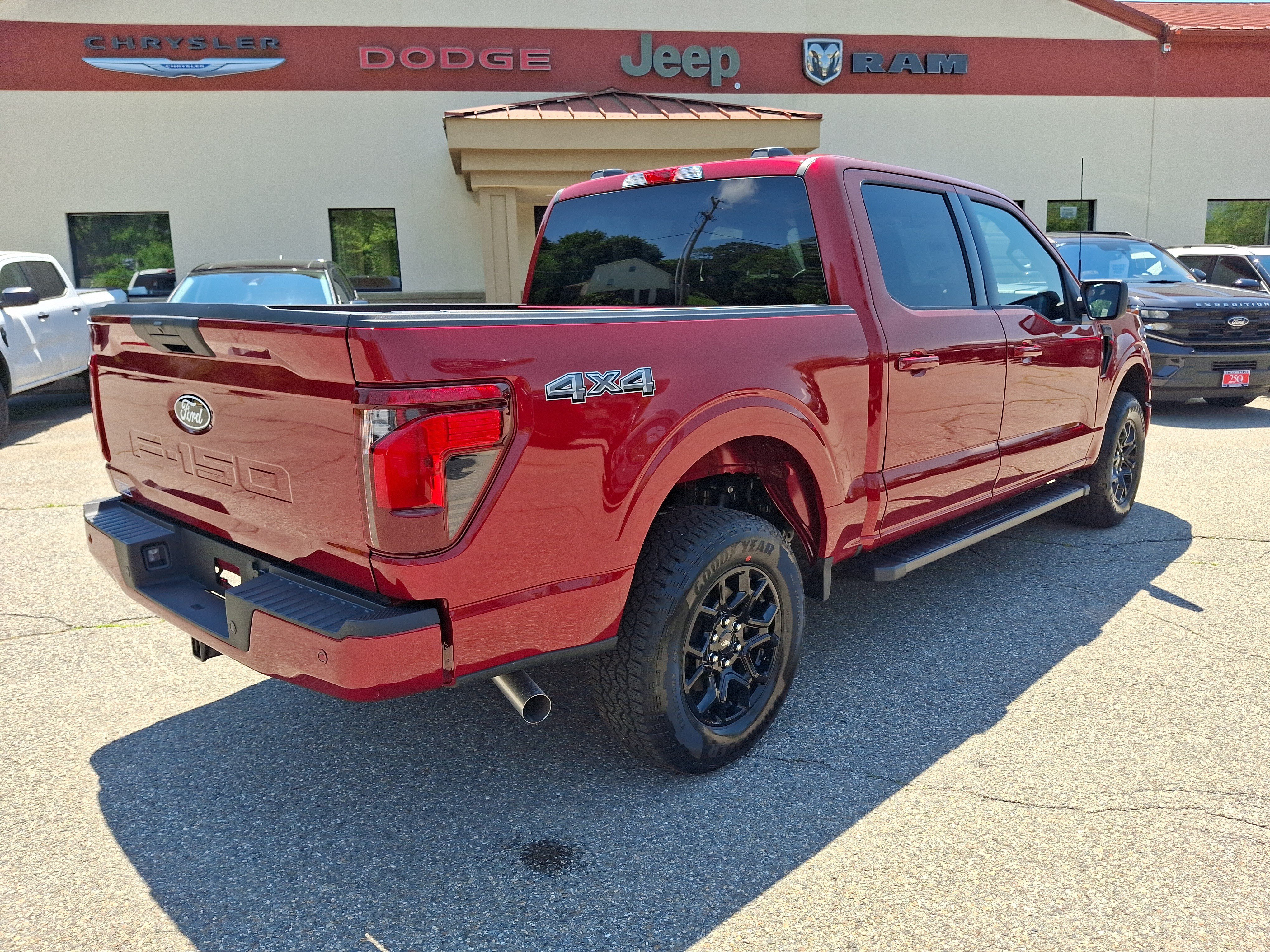 New 2026 Ruby Red Metallic Tinted Clearcoat Ford XLT image 7