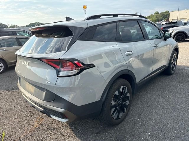 Used 2023 Gray Kia X-Line image 3
