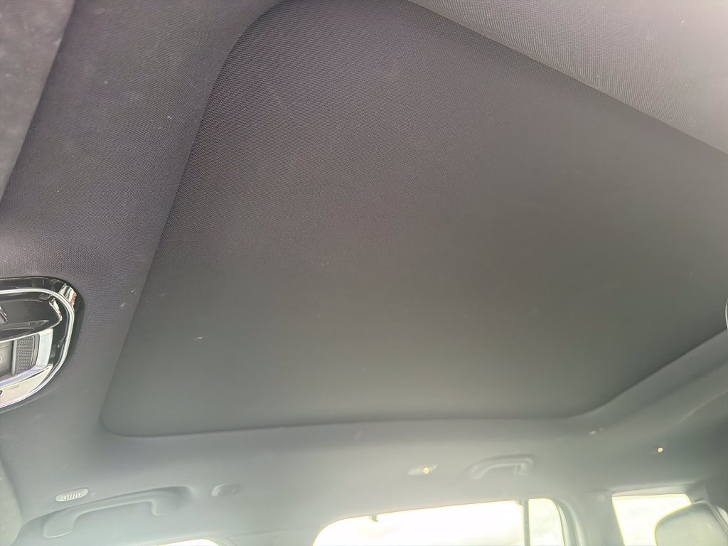 Used 2021 White Jeep Overland image 24