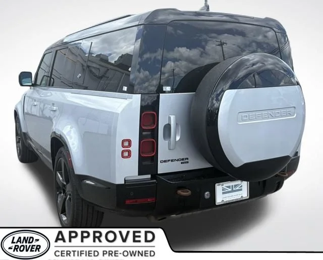 Certified Used 2023 Silver Land Rover X-Dynamic SE image 6