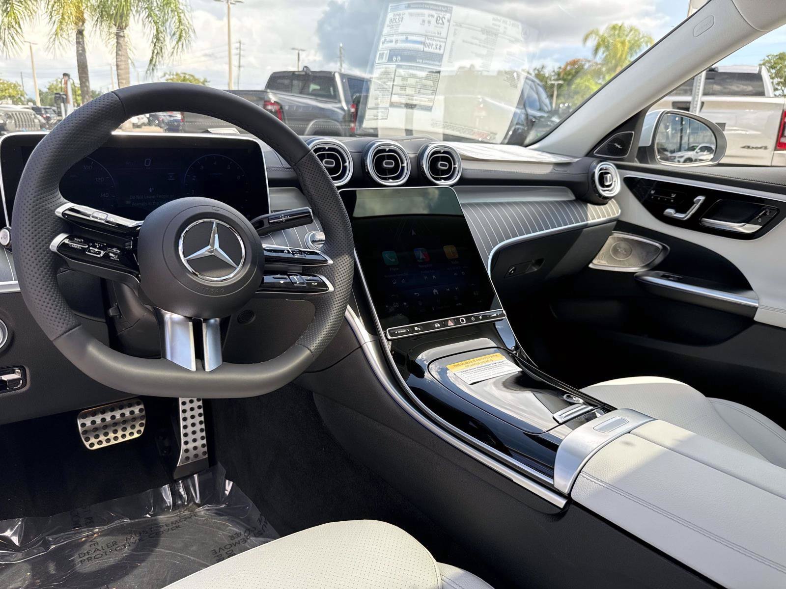 New 2026 Polar White Mercedes-Benz 300 4MATIC® SUV image 16