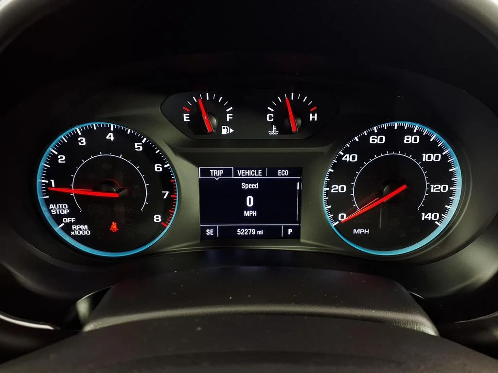 Used 2025 Gray Chevrolet LS image 17