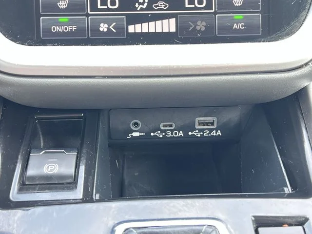 Used 2023 White Subaru Onyx Edition XT image 23