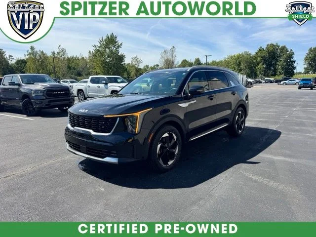 Used 2025 Black Kia SX Prestige image 1