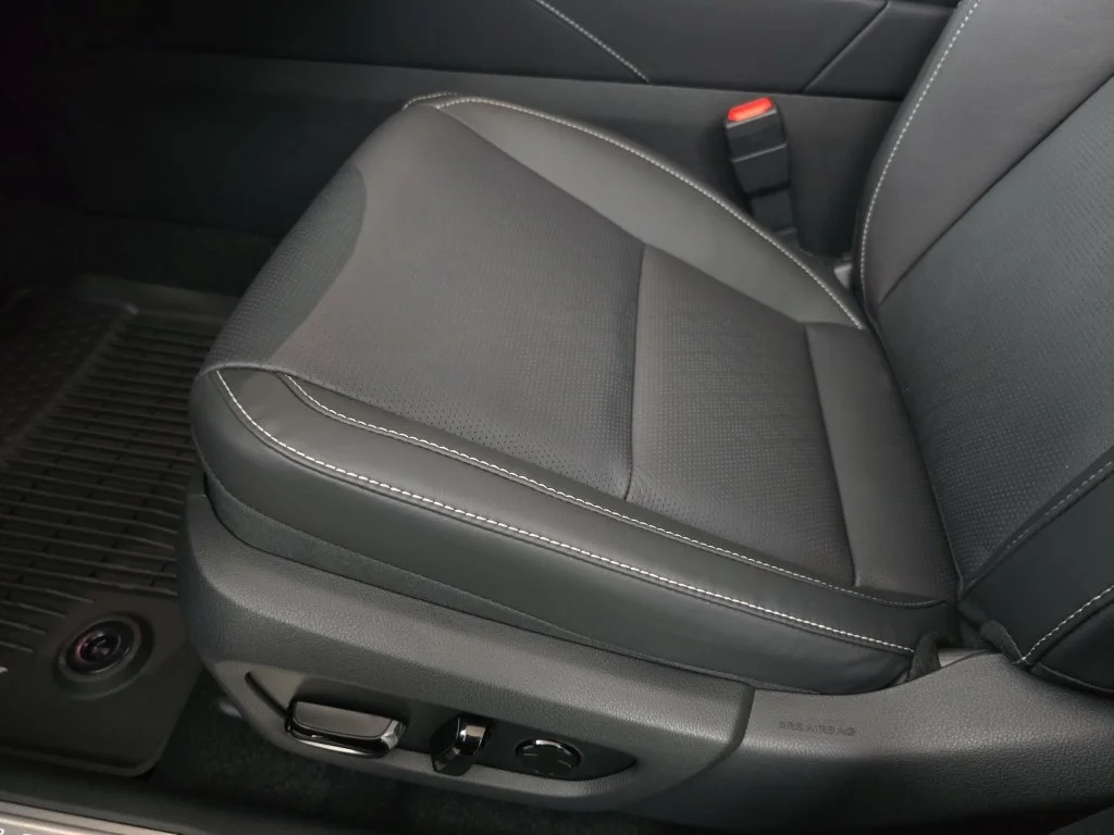 New 2026 Iridium Lexus PREMIUM PLUS image 26