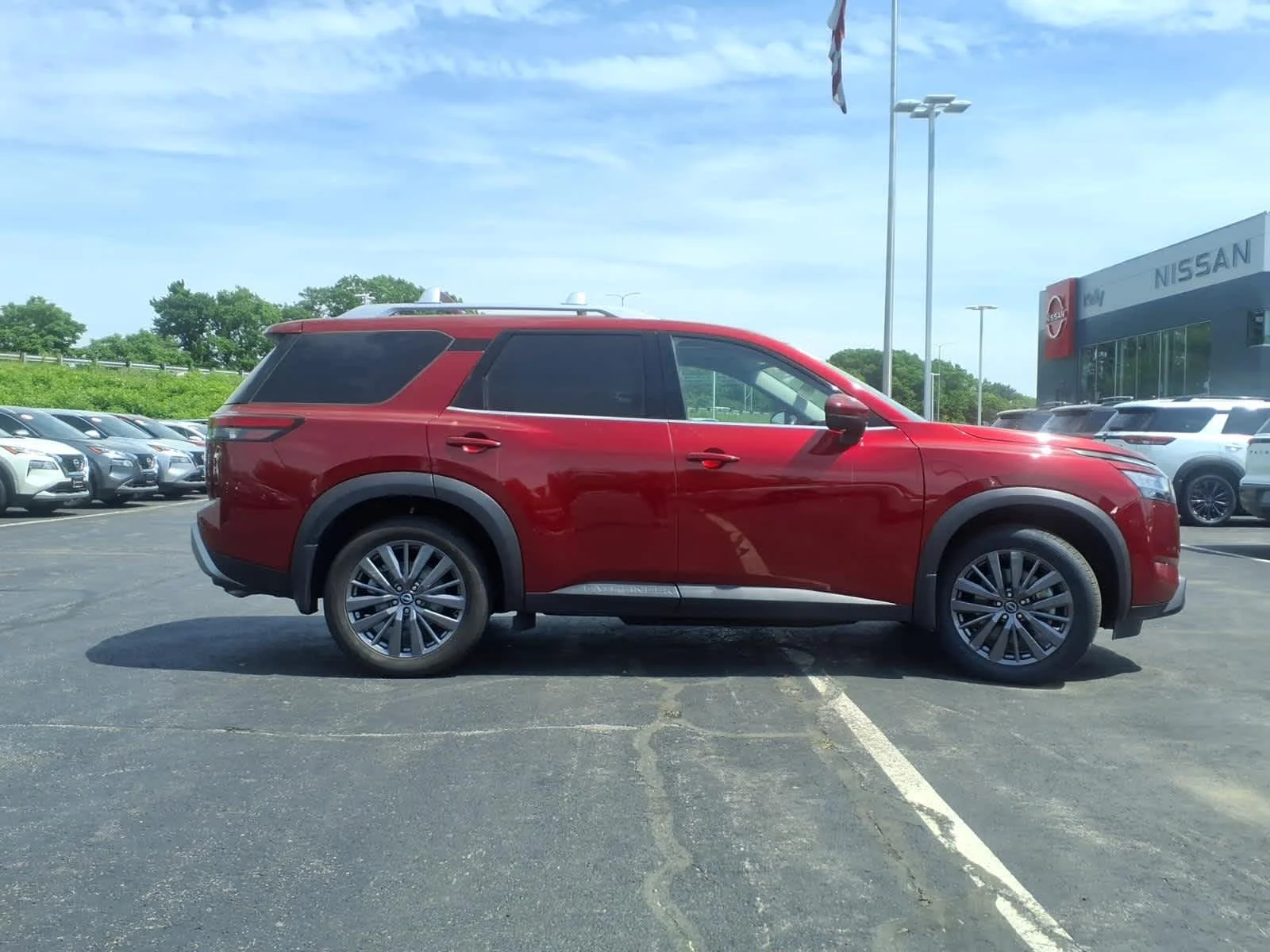 Certified Used 2023 Scarlet Ember Tintcoat Nissan SL image 4