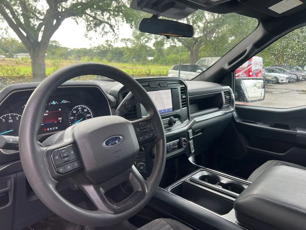 Used 2023 Blue Metallic Ford XL image 9