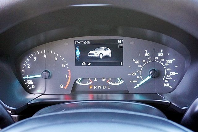 Used 2022 White Ford SE image 30