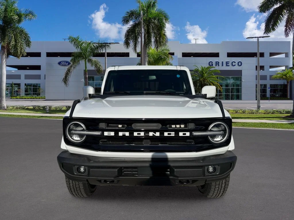 New 2026 White Ford Outer Banks image 2