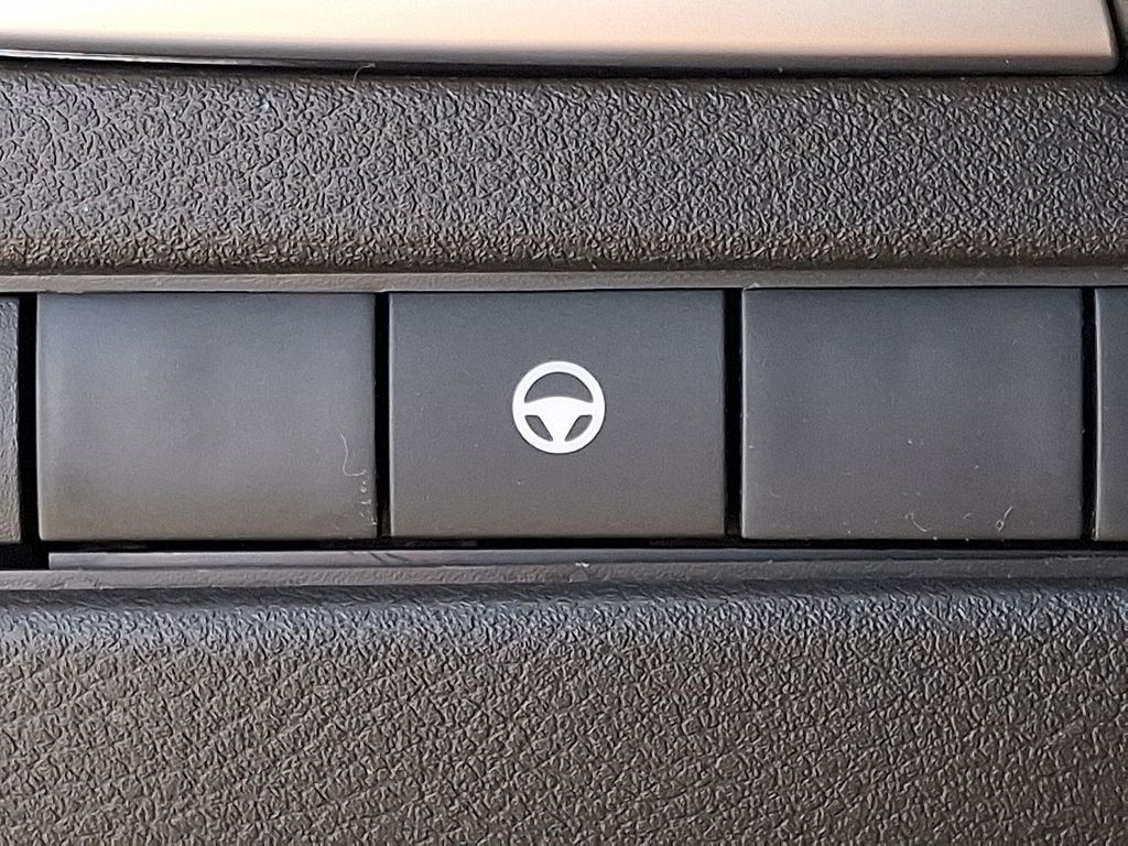 2026 Nissan Rogue — photo 18